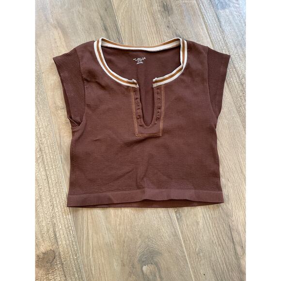 Out From Under Tops - Out from Under Top Women’s M/L Brown Cropped Ribbed Urban Outfitters Summer